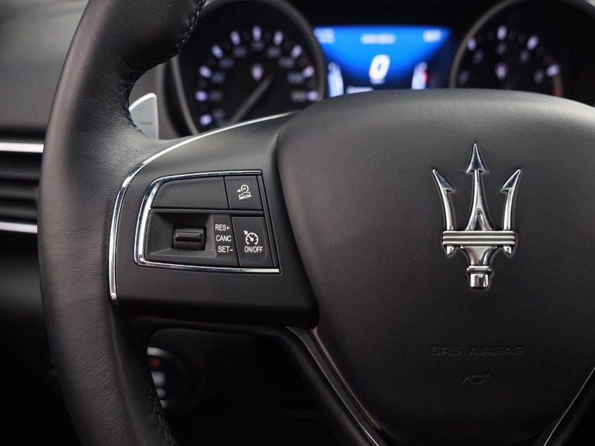 2018 MASERATI LEVANTE S ZN661YUA7JX302210