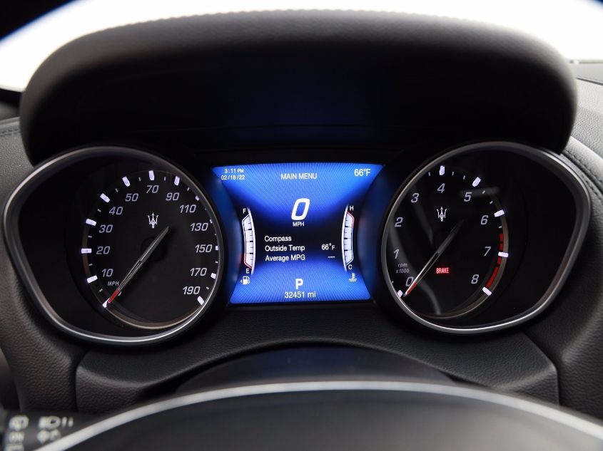 2018 MASERATI LEVANTE S ZN661YUA7JX302210