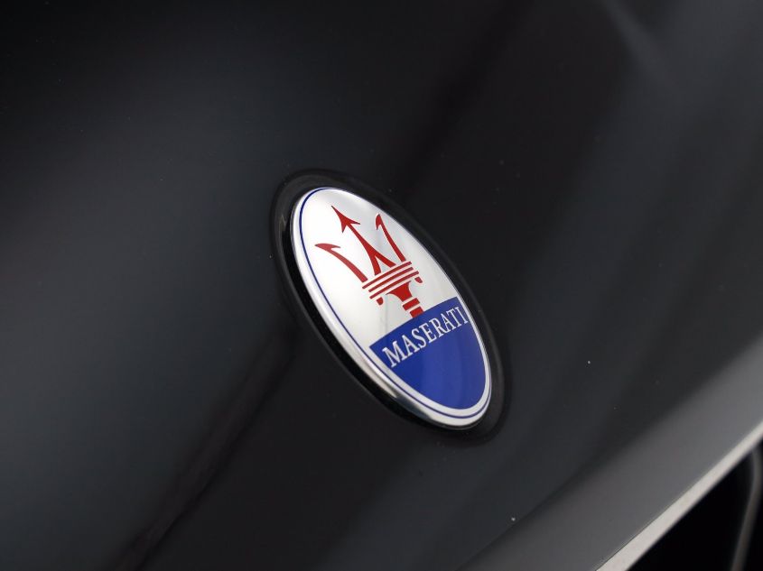 2018 MASERATI LEVANTE S ZN661YUA7JX302210