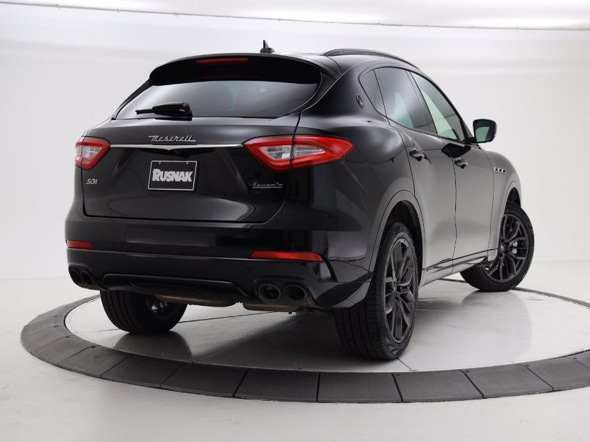 2018 MASERATI LEVANTE S ZN661YUA7JX302210