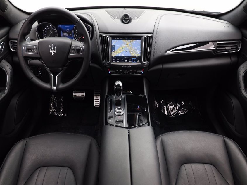 2018 MASERATI LEVANTE S ZN661YUA7JX302210