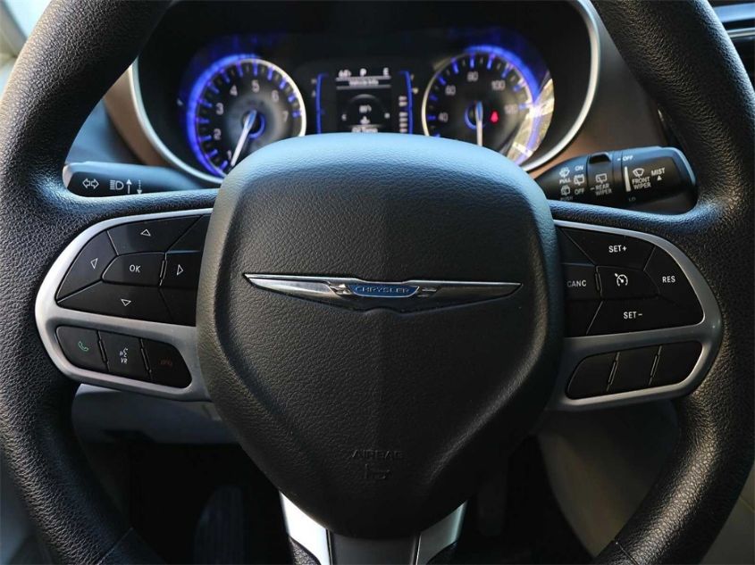 2020 CHRYSLER VOYAGER L 2C4RC1AG5LR255303