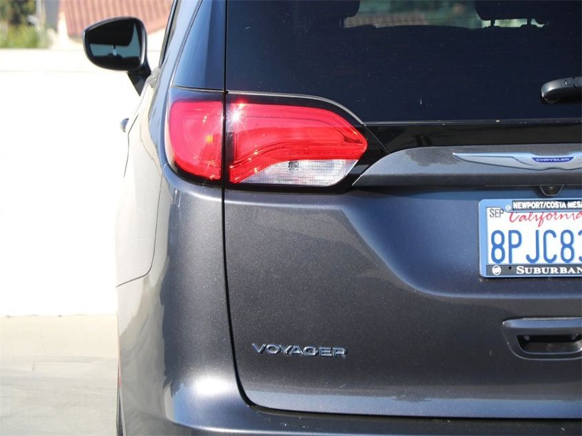 2020 CHRYSLER VOYAGER L 2C4RC1AG5LR255303
