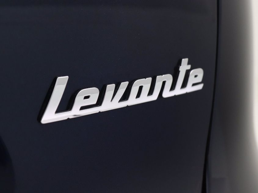 2019 MASERATI LEVANTE S GRANSPORT ZN661YUS7KX328168