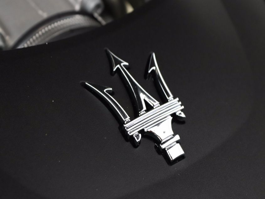 2019 MASERATI LEVANTE S GRANSPORT ZN661YUS7KX328168