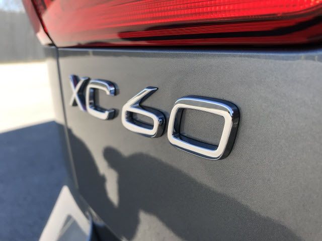 2021 VOLVO XC60 INSCRIPTION YV4102RL4M1732383