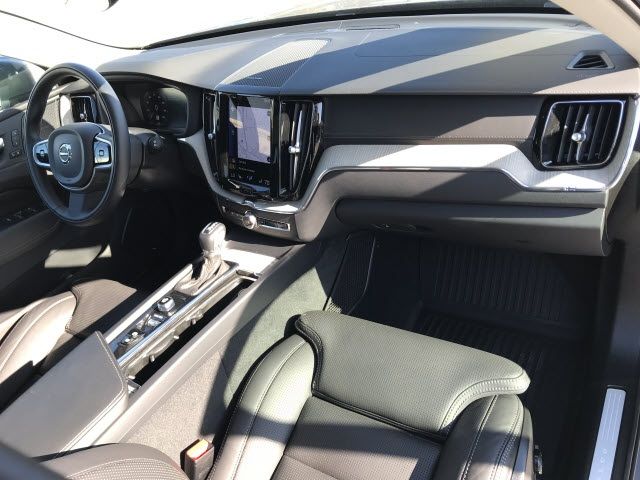 2021 VOLVO XC60 INSCRIPTION YV4102RL4M1732383