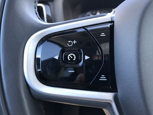 2021 VOLVO XC60 INSCRIPTION YV4102RL4M1732383