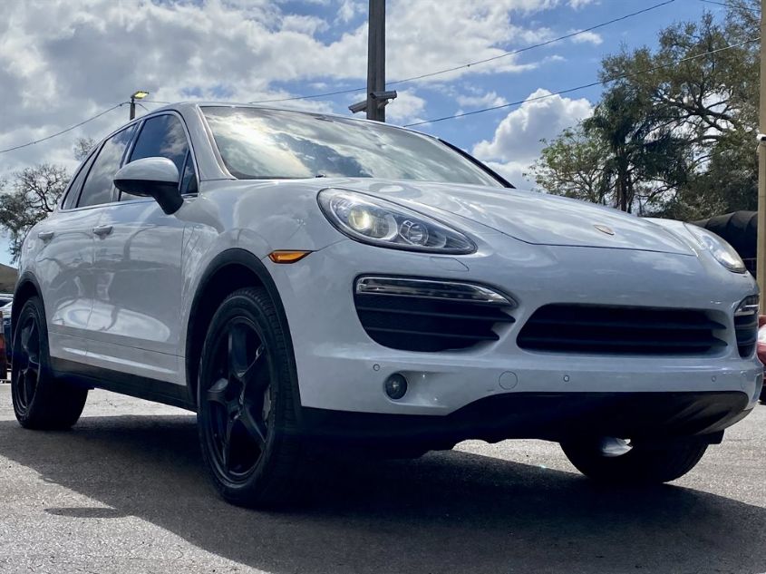 2013 PORSCHE CAYENNE S WP1AB2A22DLA85789