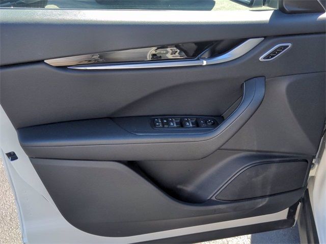 2019 MASERATI LEVANTE ZN661XUA4KX320711