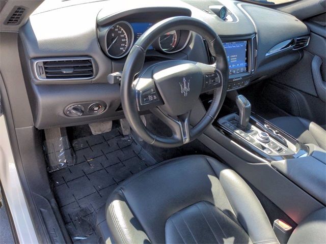 2019 MASERATI LEVANTE ZN661XUA4KX320711