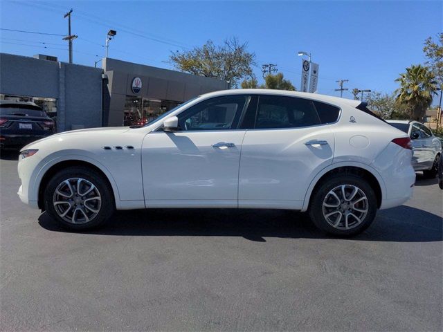 2019 MASERATI LEVANTE ZN661XUA4KX320711