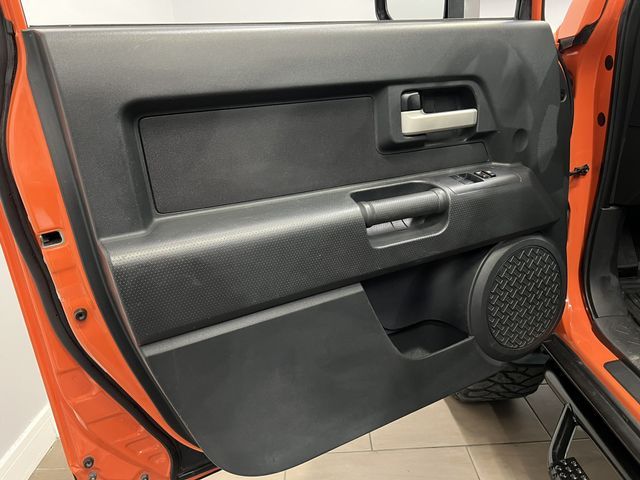 2014 TOYOTA FJ CRUISER JTEBU4BF7EK184687