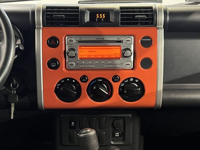 2014 TOYOTA FJ CRUISER JTEBU4BF7EK184687