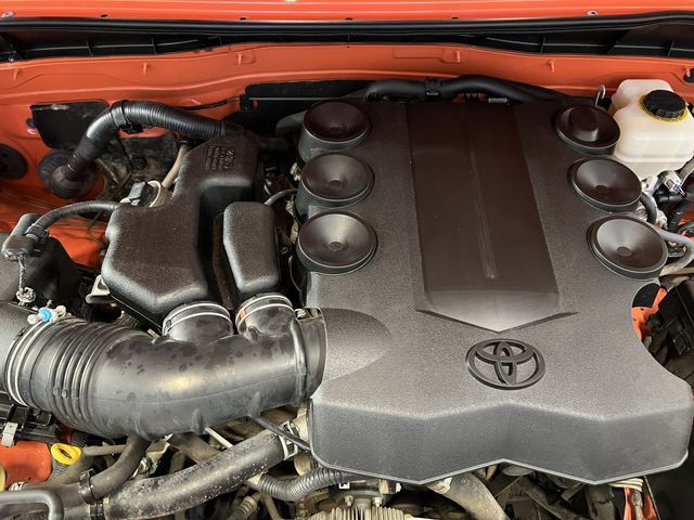 2014 TOYOTA FJ CRUISER JTEBU4BF7EK184687