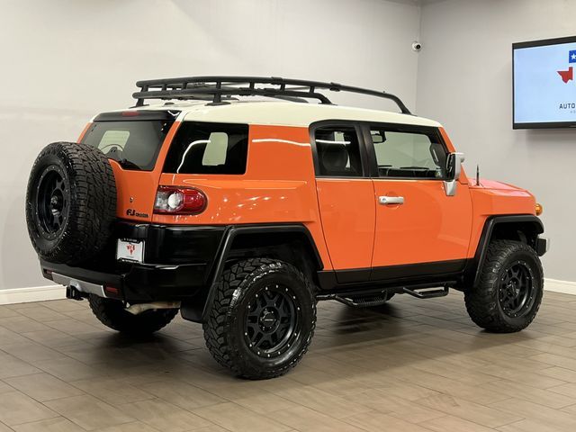 2014 TOYOTA FJ CRUISER JTEBU4BF7EK184687