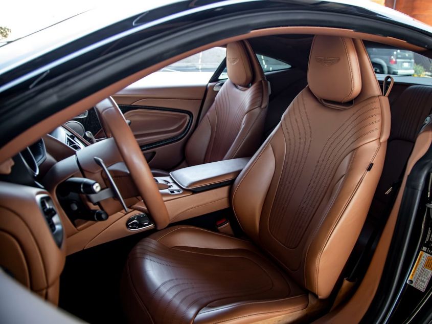 2020 ASTON MARTIN DB11 V8 SCFRMFAW7LGL08572