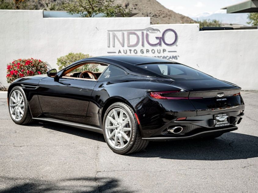 2020 ASTON MARTIN DB11 V8 SCFRMFAW7LGL08572