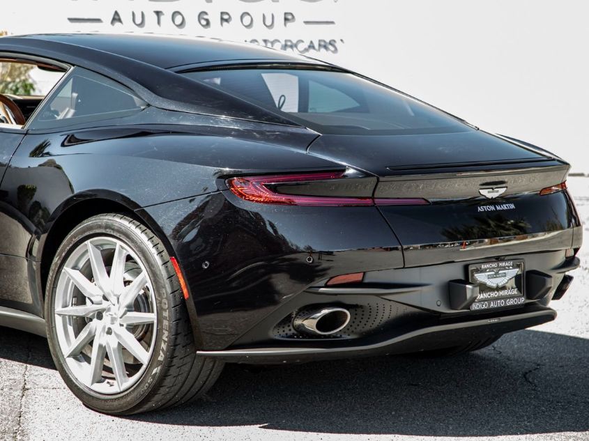 2020 ASTON MARTIN DB11 V8 SCFRMFAW7LGL08572