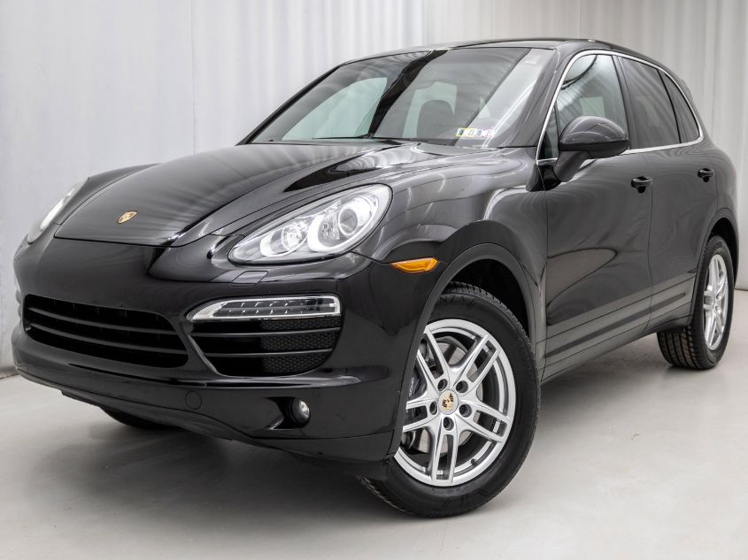 2013 PORSCHE CAYENNE WP1AA2A24DLA05508