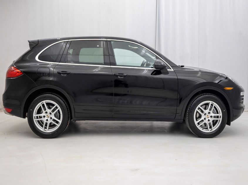 2013 PORSCHE CAYENNE WP1AA2A24DLA05508
