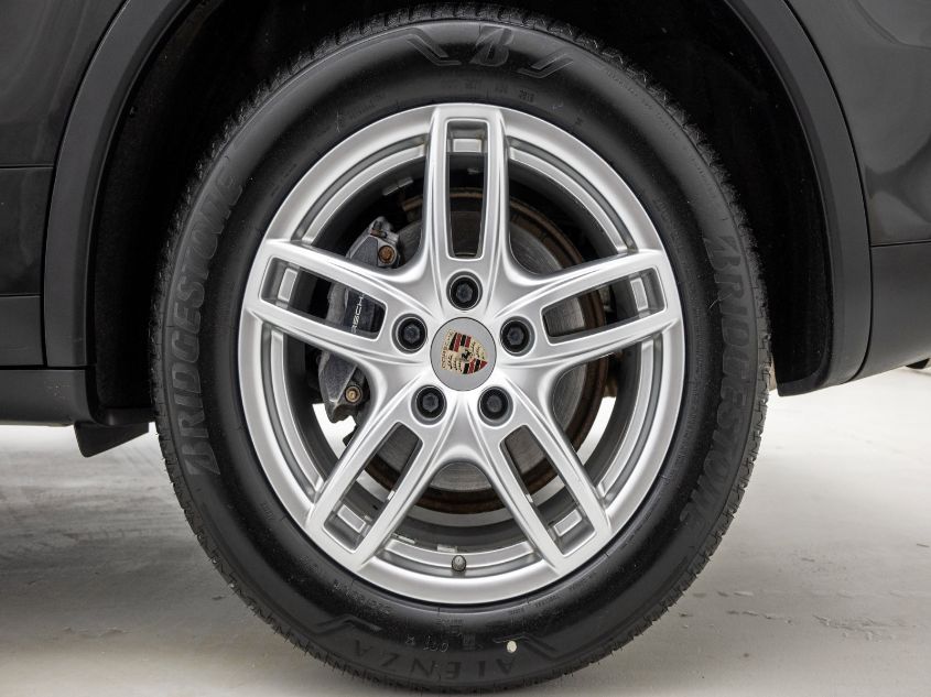 2013 PORSCHE CAYENNE WP1AA2A24DLA05508