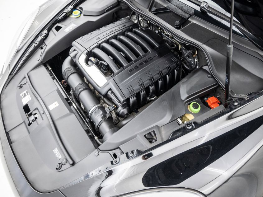 2013 PORSCHE CAYENNE WP1AA2A24DLA05508