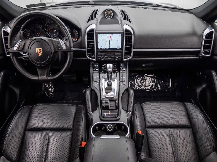 2013 PORSCHE CAYENNE WP1AA2A24DLA05508
