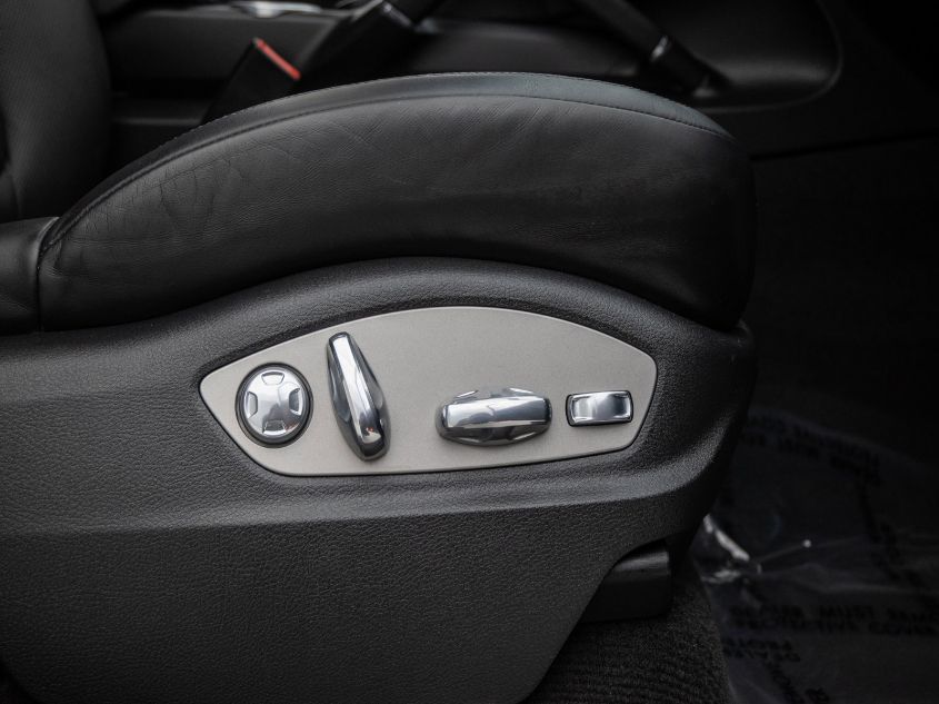 2013 PORSCHE CAYENNE WP1AA2A24DLA05508