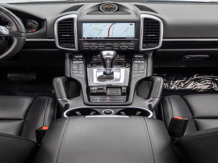 2013 PORSCHE CAYENNE WP1AA2A24DLA05508