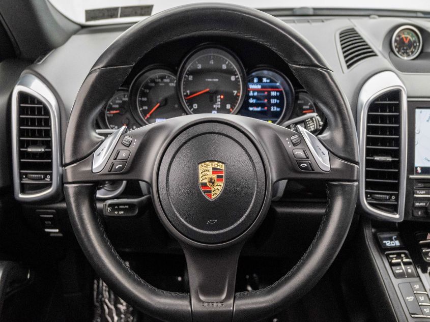 2013 PORSCHE CAYENNE WP1AA2A24DLA05508