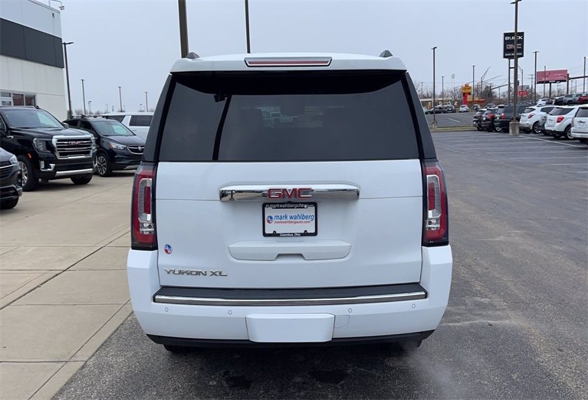 2017 GMC YUKON XL DENALI 1GKS2HKJ1HR131294