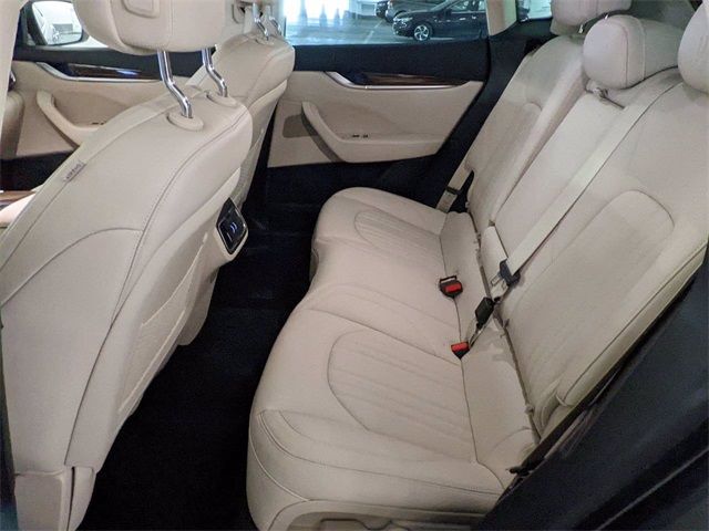 2018 MASERATI LEVANTE ZN661XUAXJX299393