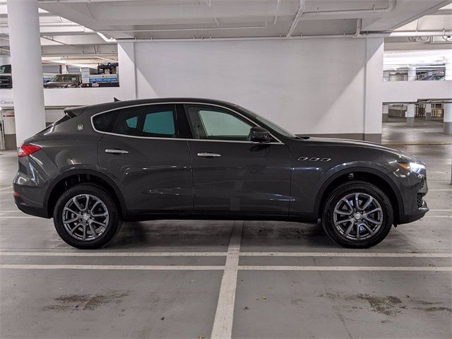 2018 MASERATI LEVANTE ZN661XUAXJX299393