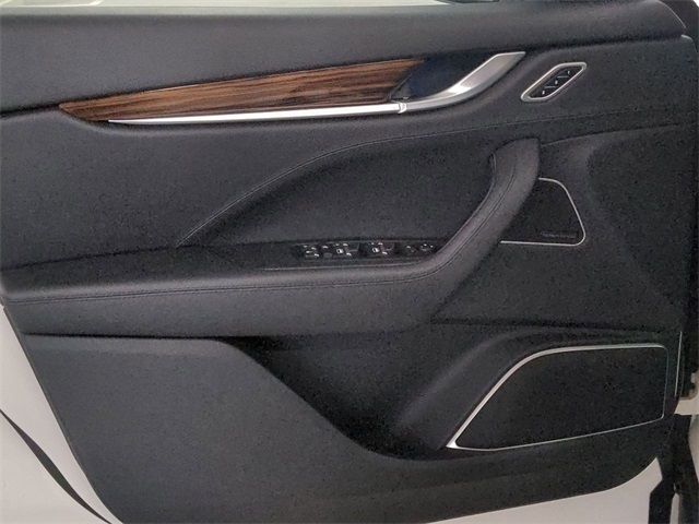 2019 MASERATI LEVANTE S ZN661YUA5KX308265