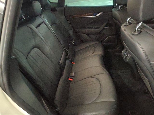 2019 MASERATI LEVANTE S ZN661YUA5KX308265