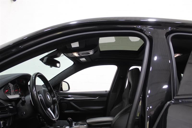 2016 BMW X6 M 5YMKW8C52G0R43036