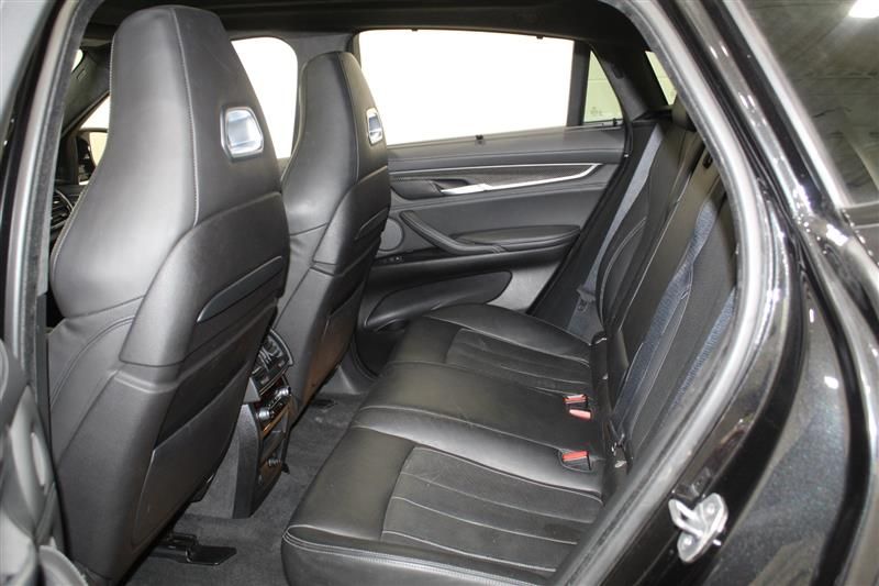 2016 BMW X6 M 5YMKW8C52G0R43036