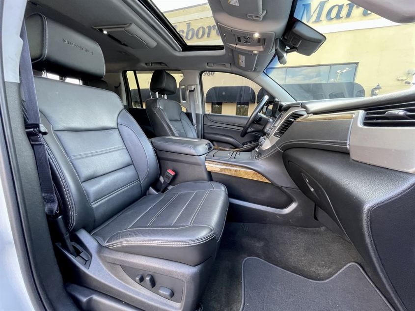 2017 GMC YUKON XL DENALI 1GKS2HKJ1HR377035