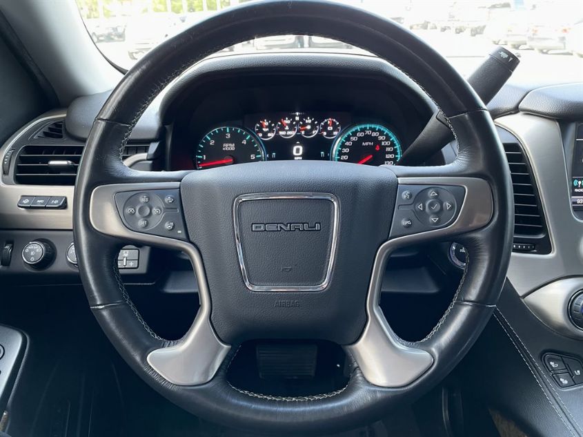 2017 GMC YUKON XL DENALI 1GKS2HKJ1HR377035