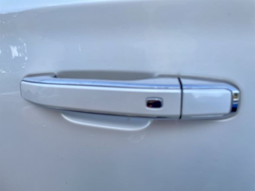 2017 GMC YUKON XL DENALI 1GKS2HKJ1HR377035