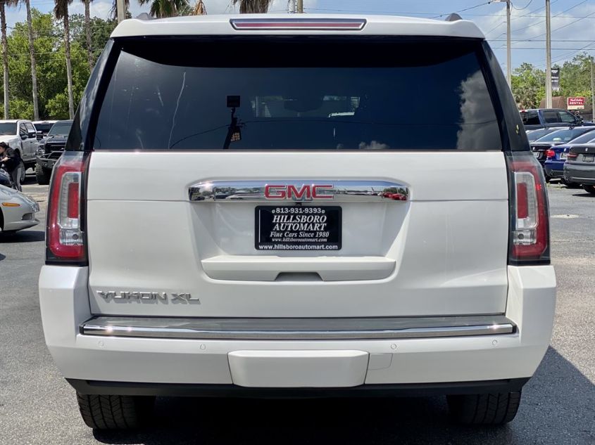 2017 GMC YUKON XL DENALI 1GKS2HKJ1HR377035