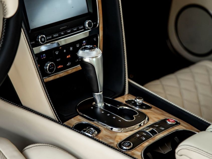 2016 BENTLEY CONTINENTAL GT V8 SCBGT3ZA2GC051014