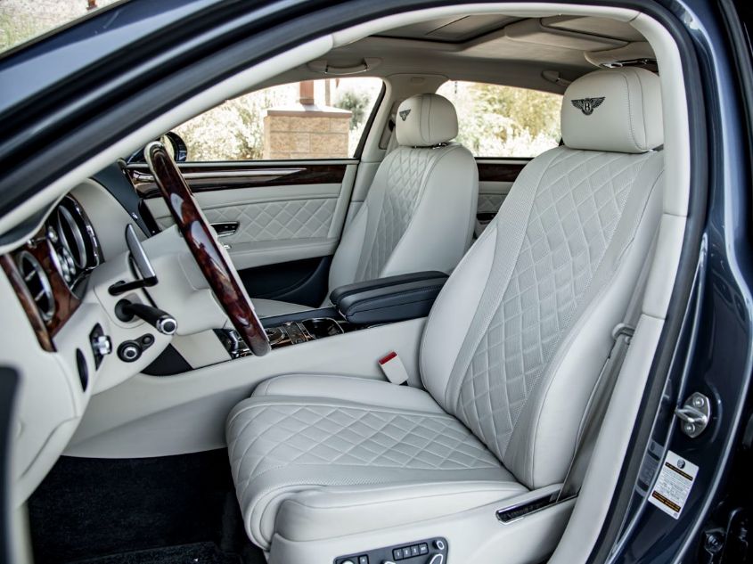 2018 BENTLEY FLYING SPUR W12 SCBEC9ZA2JC070647