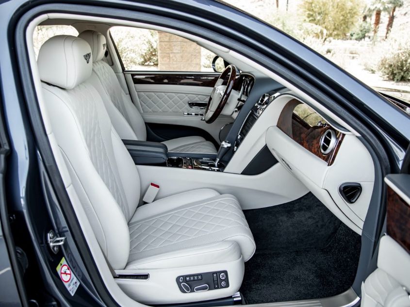 2018 BENTLEY FLYING SPUR W12 SCBEC9ZA2JC070647