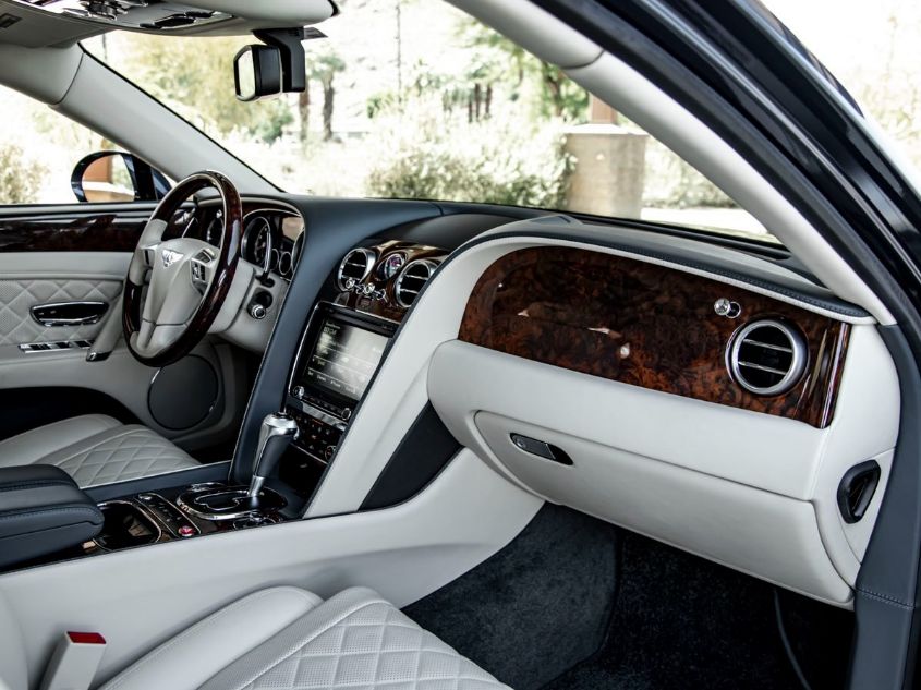 2018 BENTLEY FLYING SPUR W12 SCBEC9ZA2JC070647