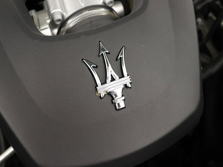 2018 MASERATI LEVANTE S GRANLUSSO ZN661YUL0JX297465