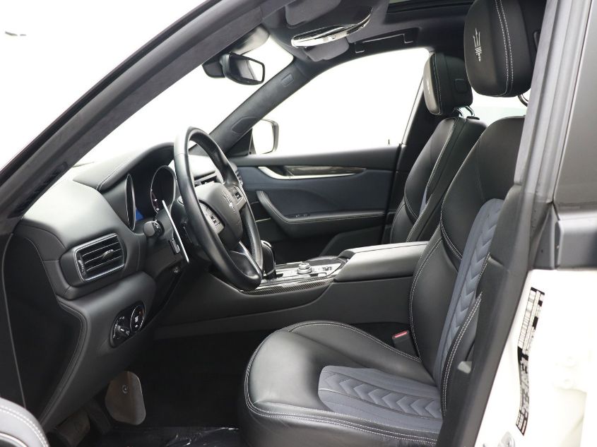 2018 MASERATI LEVANTE S GRANLUSSO ZN661YUL0JX297465