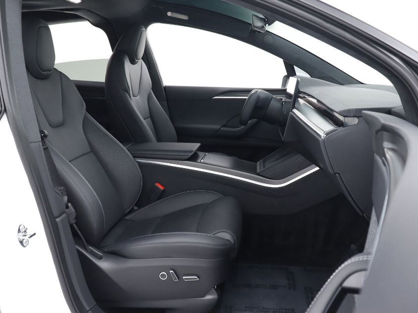 2022 TESLA MODEL X PLAID 7SAXCBE65NF329738