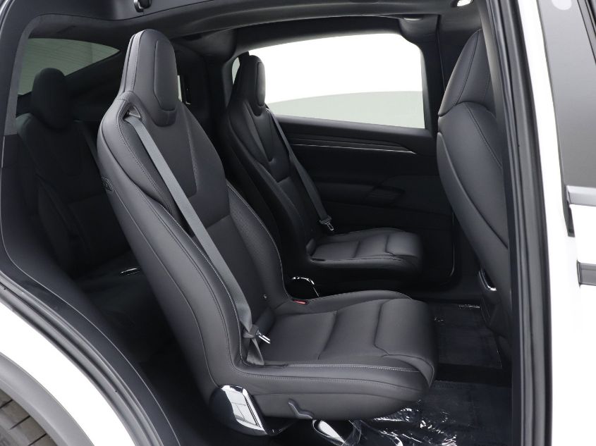 2022 TESLA MODEL X PLAID 7SAXCBE65NF329738